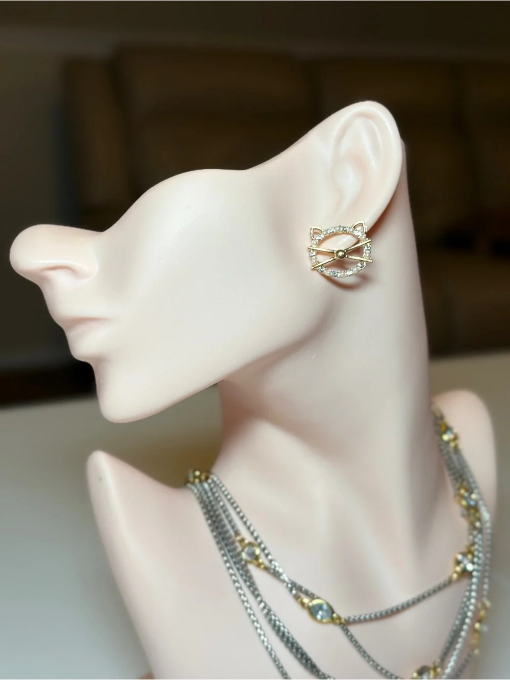 Gold Cat Outline Crystal Stud Earrings - Women's Fashion Jewelry